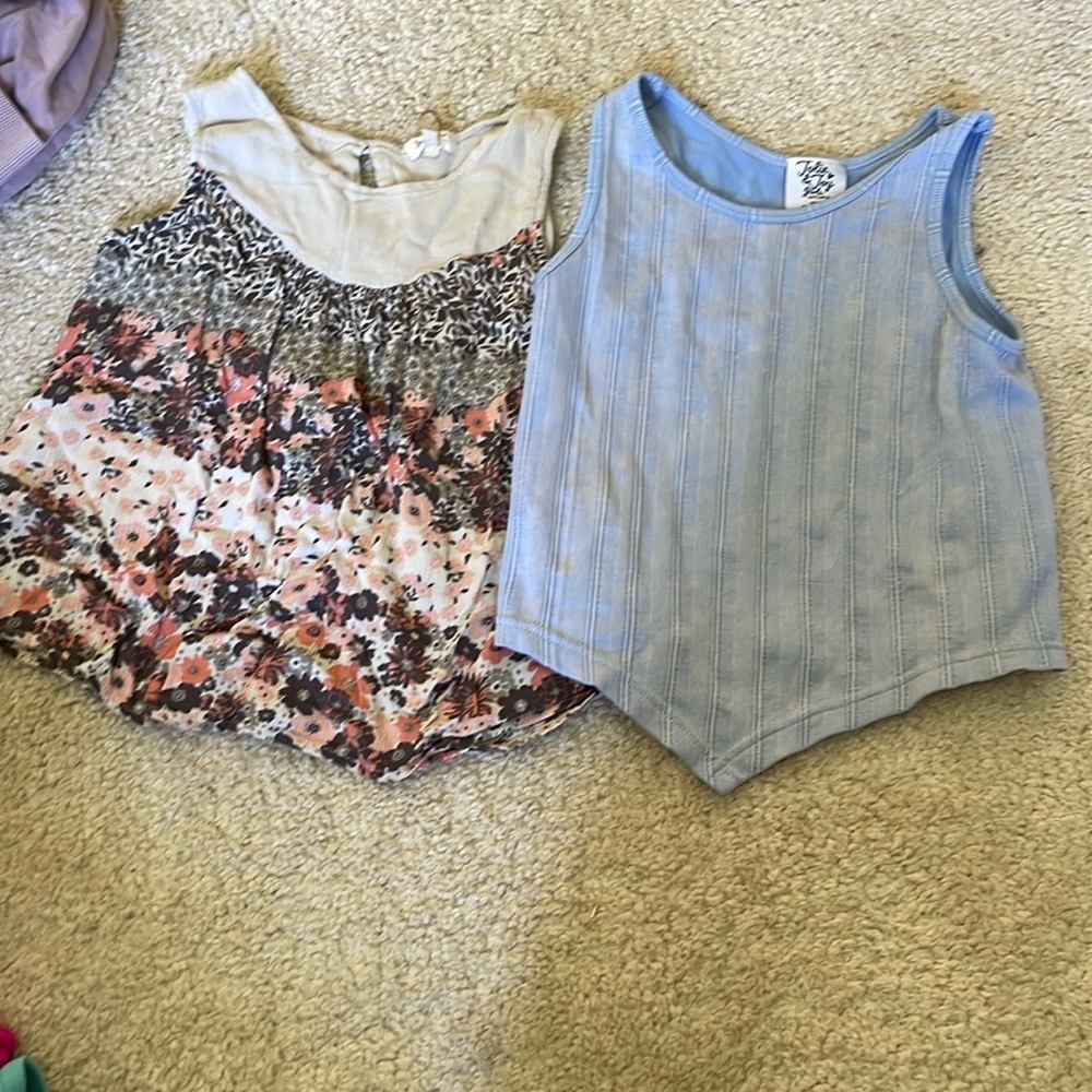 2 youth medium tanks